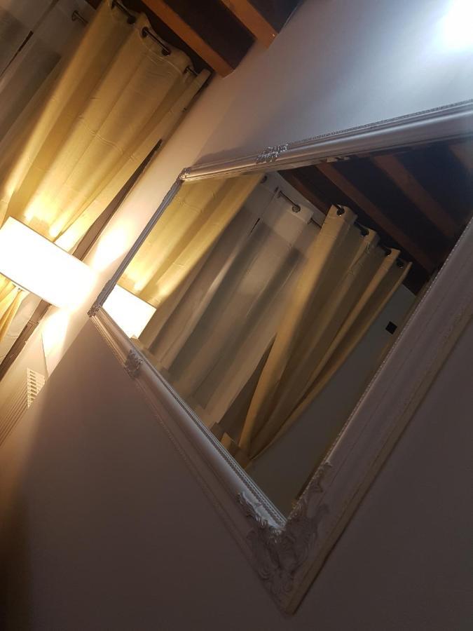 Palazzo Ponte Pietra Apartment Verona Luaran gambar